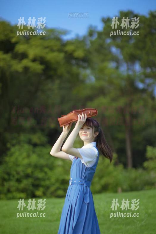 Xiuren秀人网 - 透视谢小蒽的高清白色写真集，诗意与时尚交融的视觉探索.txt