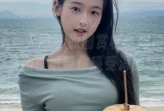 Xiuren秀人网 – 原图赏析：郑颖姗海边写真，清新壁纸带你感受海的气息.txt
