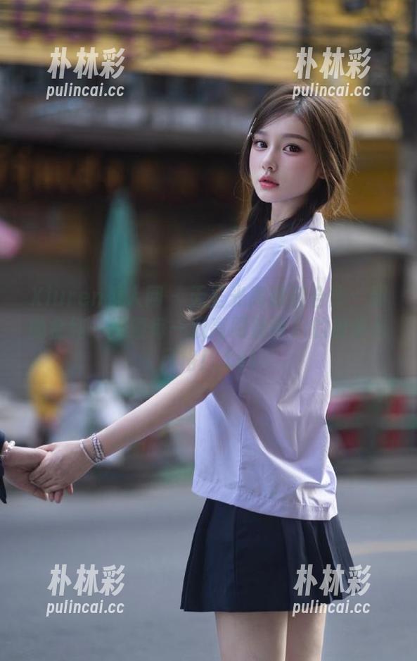 Xiuren秀人网 - 无圣光高跟鞋合集：跟随金纯一探索每一双高跟鞋背后的故事与风格！.txt