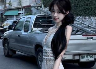 Xiuren秀人网 – 在无圣光的氛围中，揭开顾楚楚Maily毛衣合集的时尚真谛.txt