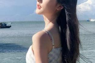 YouMi尤蜜荟 – 迎接最新潮流：lingyu69清新棉袜图册，展现别致穿搭灵感.txt