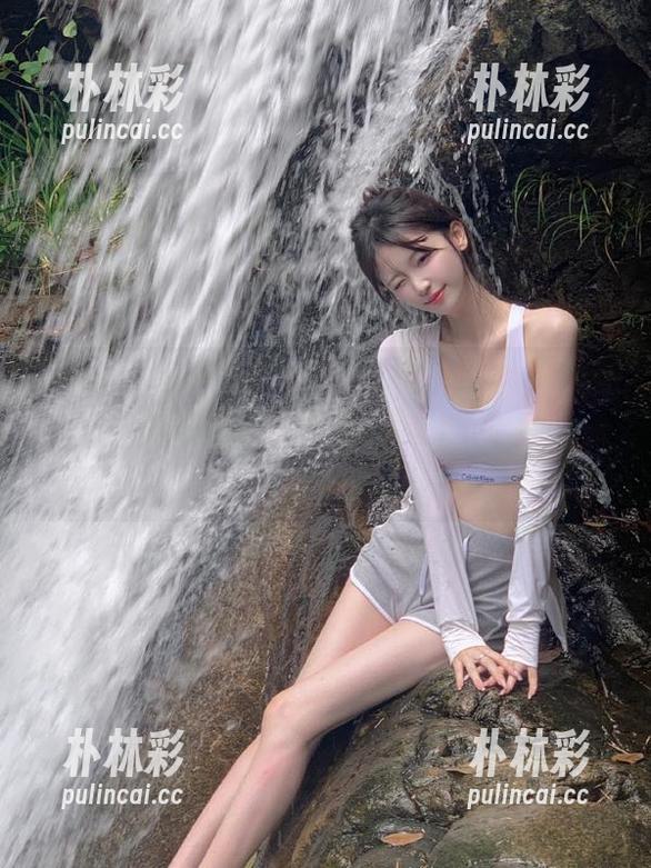 beautyleg - 吊带之美！Dora的每一组套图资源都是心跳加速，别说我没提醒你！.txt