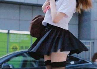 beautyleg – 轻松愉悦的“Morning女友”，全套图包带你回归简单的生活之美与温暖.txt