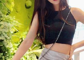 beautyleg – Olivia独家私拍美足套图：瞬间捕捉女性魅力的细腻之美！.txt