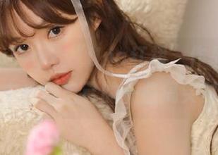 beautyleg – “Una红裙”作品揭秘：在原图中自嘲自己的一些搞笑时刻.txt