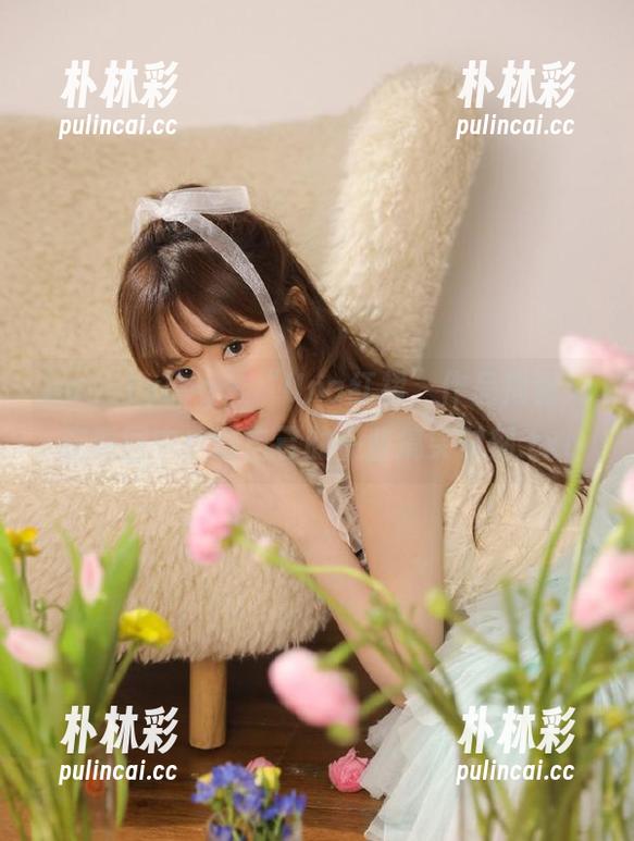 beautyleg-Una beautyleg - “Una红裙”作品揭秘:在原图中自嘲自己的一些搞笑时刻.txt
