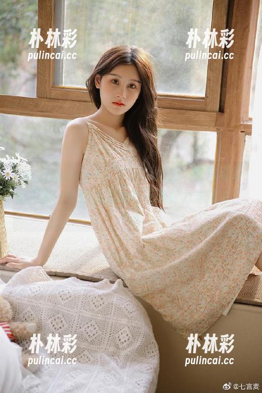 beautyleg - “Vicni姐姐”的写真原图更新，带你感受她的无限魅力与风采！.txt