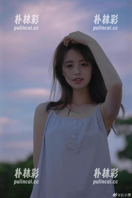 beautyleg - 唯美温柔：Zoey的写真图片为你展现诗意人生.txt