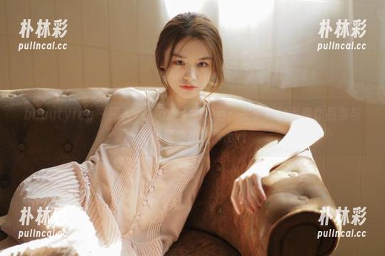 beautyleg - 深入Yoyo护士的生活：关于她的写真作品集与生动原图的故事.txt