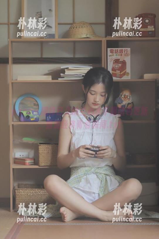 pans - 期待已久的兰心水手服图包更新，重温经典青春瞬间.txt