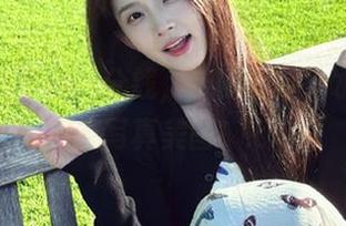 pans – 不花一分钱，带你欣赏水水的精美皮衣写真美图！.txt
