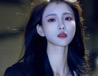 走进wuyo(우요)高清网袜图包，捕捉每一个优雅瞬间与性感魅力.txt