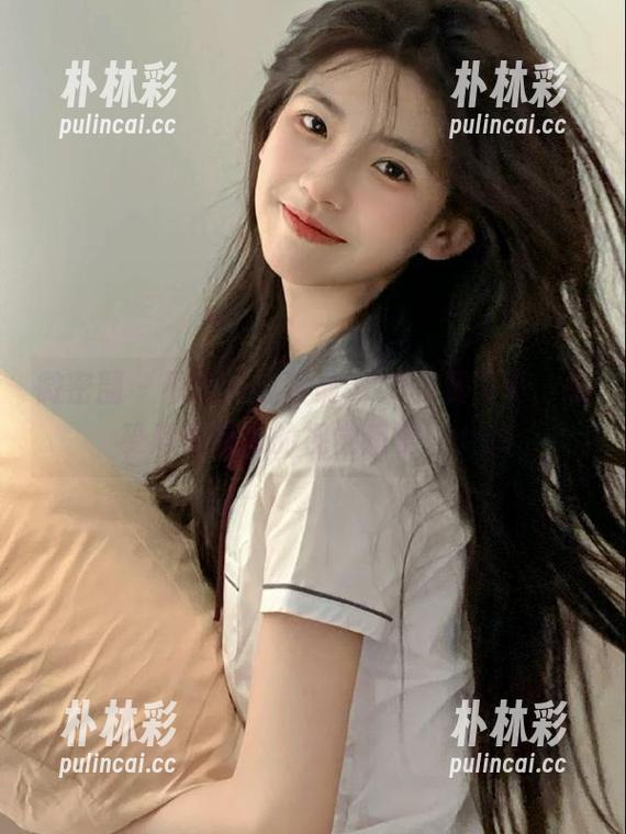 微密圈 - 不爱笑的赛琳5.20付费写真，感受高清带来的视觉盛宴！.txt