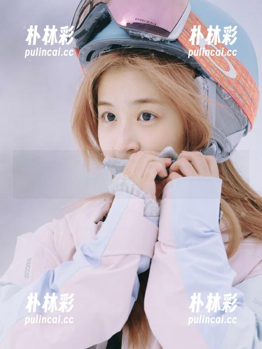 丽柜 - 兔子婚纱高清图册：尽显浪漫与艺术的完美结合.txt