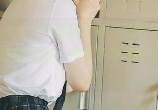 丽柜 – 欣赏小七最新写真“妹妹”，绝对不容错过的美图，唤醒你内心的艺术灵感！.txt