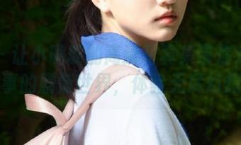 丽柜 – 让小璐璐的高清写真集带你走入充满故事的剧情世界，体验无尽幻想.txt