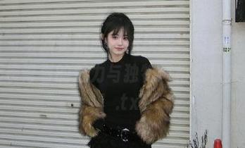 丽柜 – 全新更新的然然校服写真合集，展现无畏青春的魅力与独特风格，快来欣赏！.txt