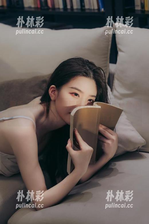 丽柜 - 精选由美高跟鞋套图，带你体验不一样的魅力与风格！.txt