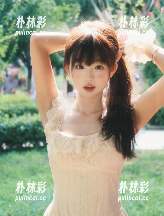 丽柜 - 钟情天使高清写真，捕捉她内心深处的灵动与优雅.txt