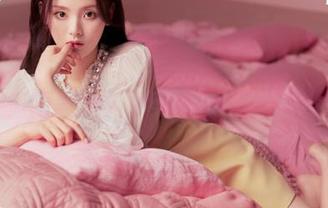 丽柜 – 独特的万圣节魅力，钟晴写真图片资源等你来发现！.txt