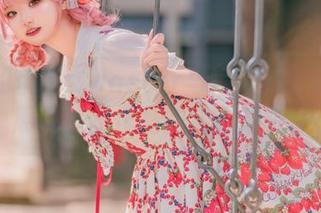 迷人的伊喵_Master与短裙的完美结合，展现美图作品的动人之处.txt