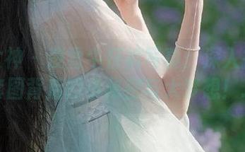 克拉女神 – 凌雪牛仔裤写真：深入探索每一套图背后的小秘密与大梦想！.txt