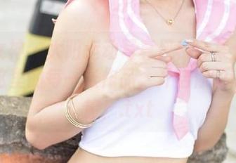 克拉女神 – 大阳运动写真风格合集：免费下载这里的每一张作品，开启你的运动之旅！.txt