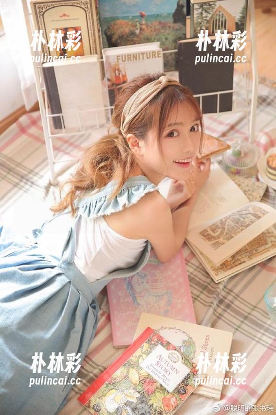 克拉女神 - 高清蕾丝写真集：颖儿用照片传递她的浪漫与灵感.txt