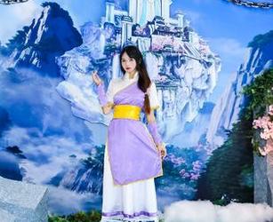 在无圣光的夏天里，兔子Zzz不吃胡萝卜的作品多了几分神秘感.txt