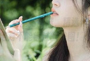 兔玩映画教室里的穹妹，精选作品揭晓！你绝对不能错过的美图！.txt