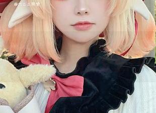 精彩纷呈的海边写真作品：六二二同学的独特视角与资源分享.txt