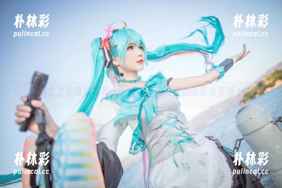 精选北之北眼镜写真，图片背后蕴藏她的创意与灵感.txt