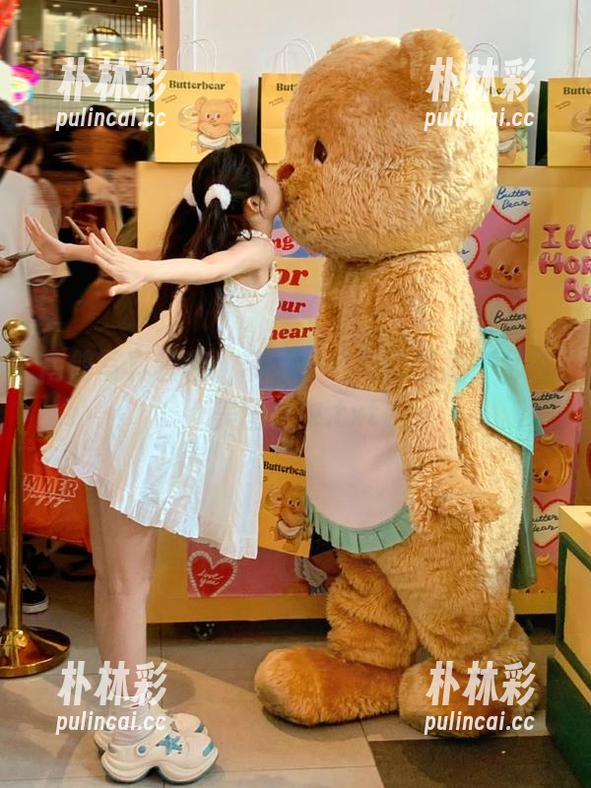 南鸽写真套装，带来一场视觉盛宴，尽在美图之中.txt