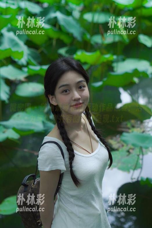 微密圈 - 随周妍希私拍运动作品感受：活力与优雅并存的绝妙呈现.txt