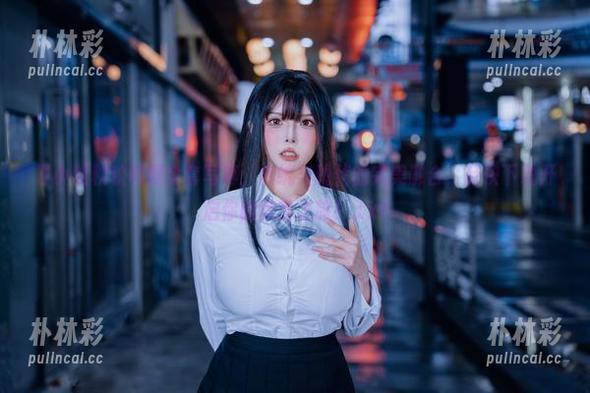 夏小秋秋秋 夏小秋秋秋和服全套写真:传统与现代的完美融合,赶快下载开启你的欣赏之旅!.txt