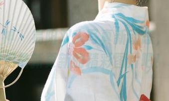头条女神 – 易阳双人写真新动态，快来欣赏我们最新更新的精彩图片吧！.txt