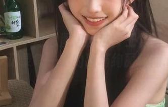 头条女神 – 高清图包精选：王竹职业装写真，记录每一刻的职场绚丽瞬间.txt