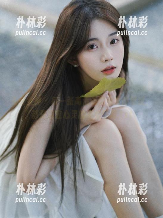 头条女神 - 每一张高清语溪兔女郎壁纸，都是治愈心灵的绝佳选择.txt