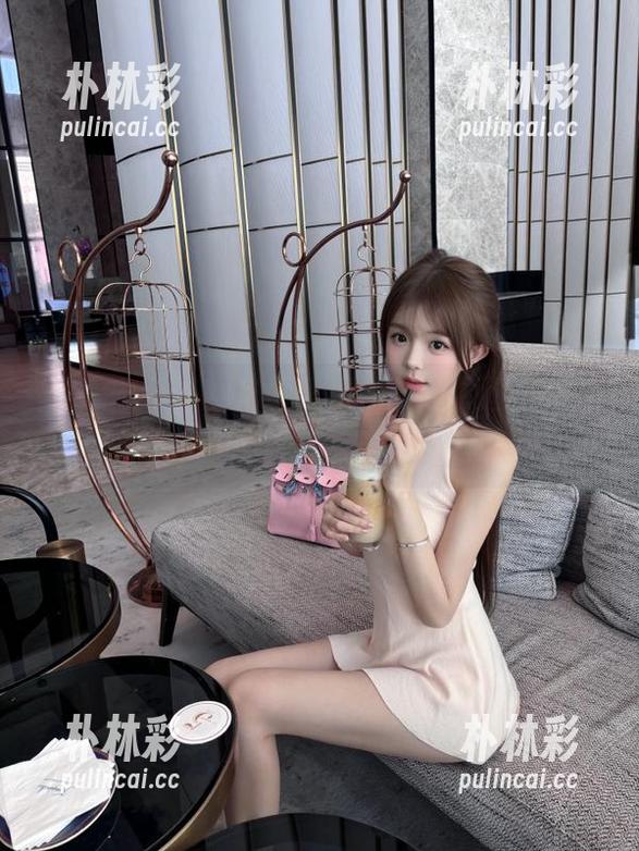 孙乐乐(손예은)华丽剧情的精选原图，记录下每一次心动与感动的瞬间.txt