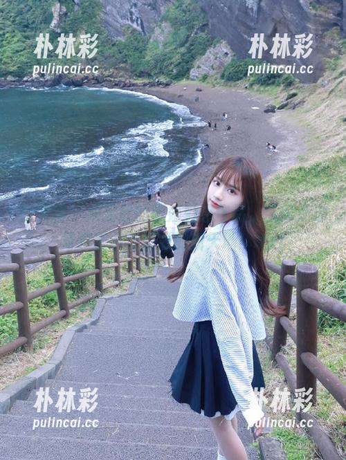 微密圈 - 宋昱欣的御姐魅惑作品，带你走进写真艺术与资源的新天地！.txt