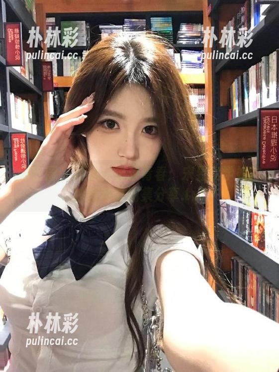 微密圈 - 用镜头记录青春：宋昱欣学姐的独特写真图集分享.txt