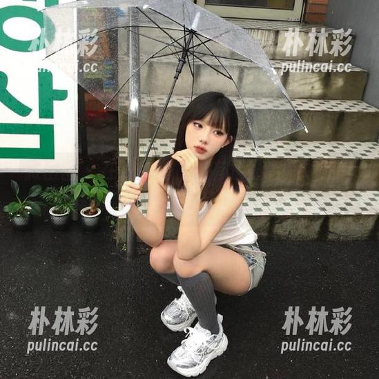 微密圈 - 在线欣赏“家有水墨老师”的夏日写真，丰富你的艺术资源库.txt