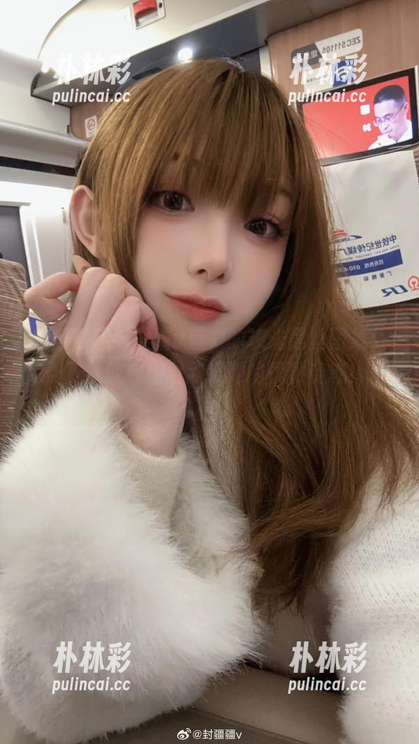 完美展现封疆疆v魅力的琉光黑丝图集，免费下载让你随时欣赏她的优雅姿态！.txt