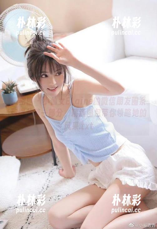 微密圈 - 小仙女ELaine的微信朋友圈系列图片第一部分，精选图包带你领略她的风采.txt