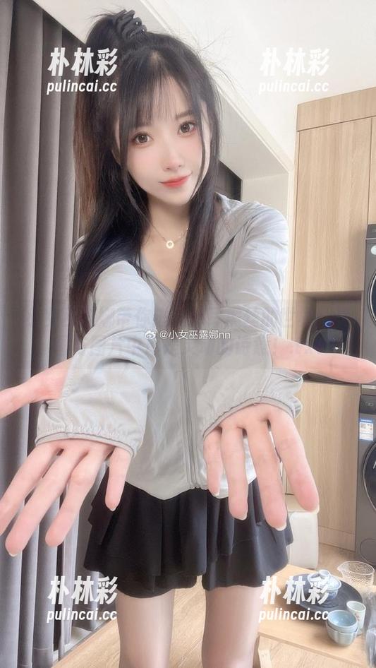小女巫露娜 小女巫露娜带你进入猫耳黑丝的世界:美图与图片中尽是灵动的诗意!.txt