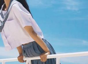 少女秩序 – 小鱼的水手服私房写真，让你在海浪中喝彩，释放出无尽的活力！.txt