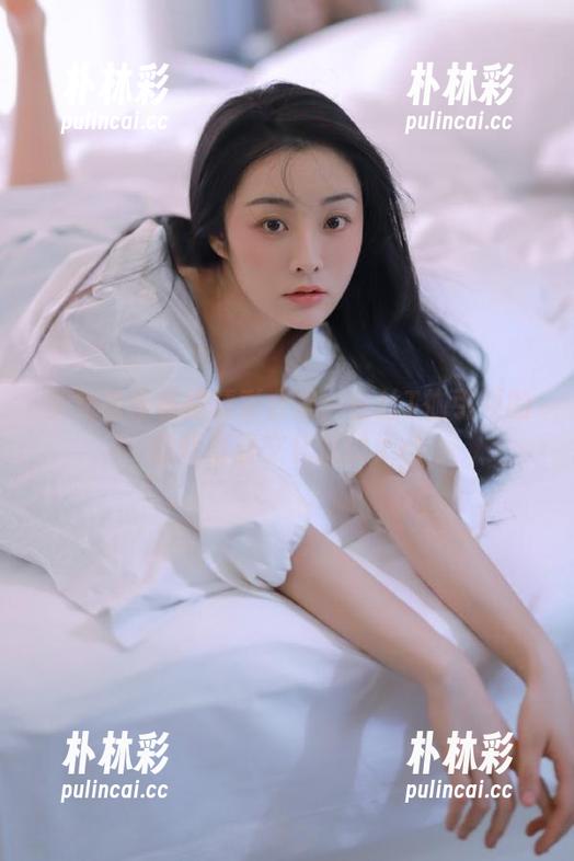 少女秩序私拍精彩合集：白丝T恤引领的时代青春文化探讨.txt