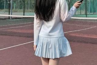 尤果网 – 领略小潘鼠的无圣光女孩魅力，图片带你感受不同的光影世界.txt