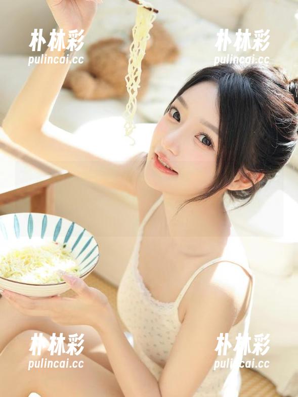 尤果网 - 张栩菲最新双马尾套图作品，展现她独特的时尚品味与无限的创作灵感.txt