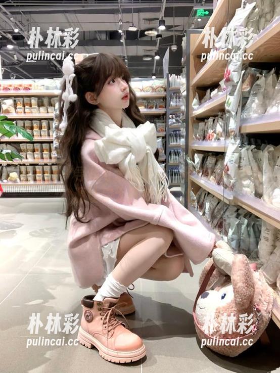 尤果网 - 寻找可爱的真谛：研依的原图资源让你大开眼界！.txt